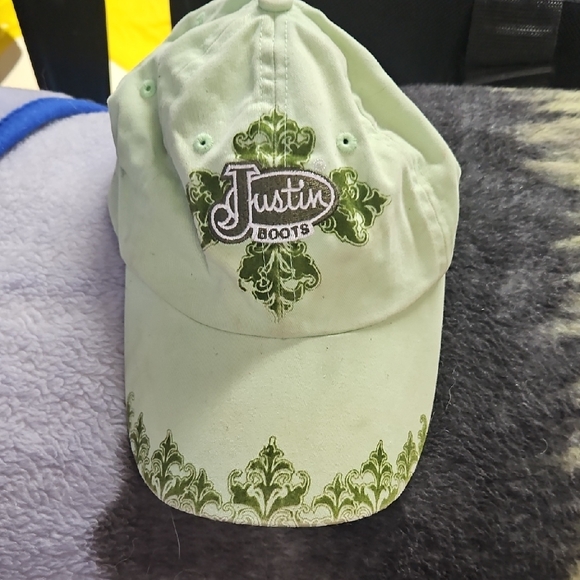Justin Boots Light Green Embroidered Cap - Picture 1 of 1